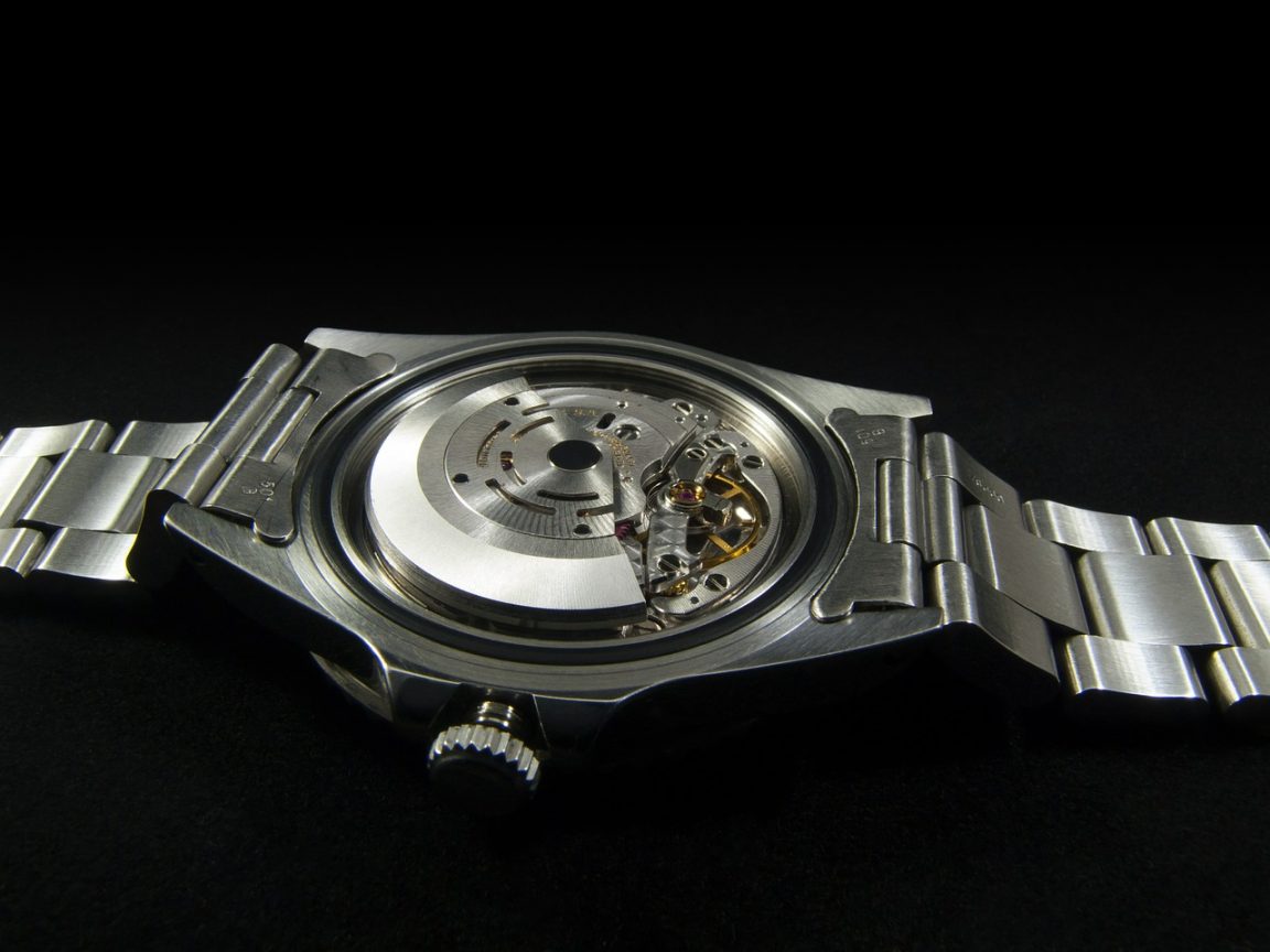 Perchè I Rolex Costano Così Tanto